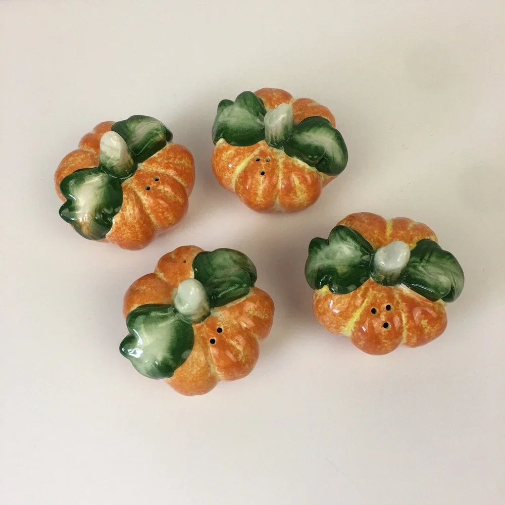 2 Sets of Orange Pumpkins Salt and Pepper Shakers Ceramic w Plastic Corks Autumn
